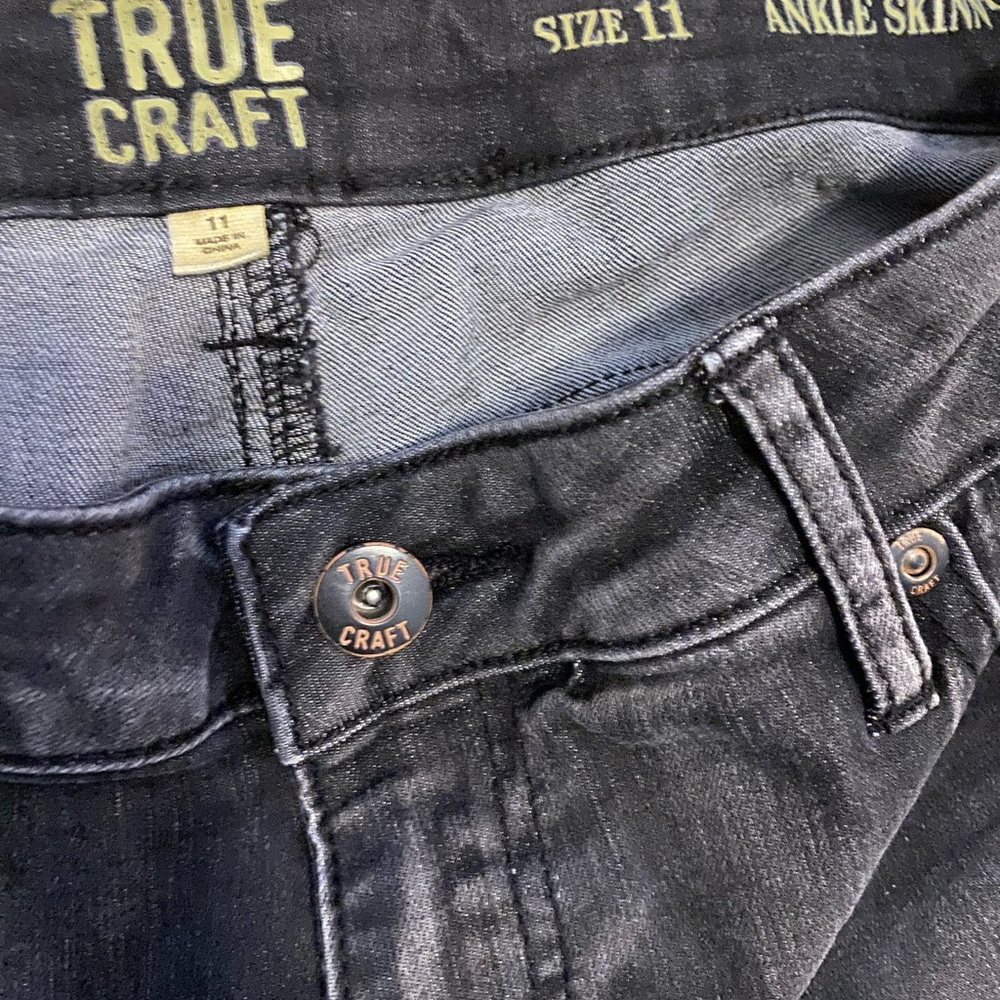 True Craft Women's Black Washed Skinny Jeans with Subtle Distress - Picture 3 of 3